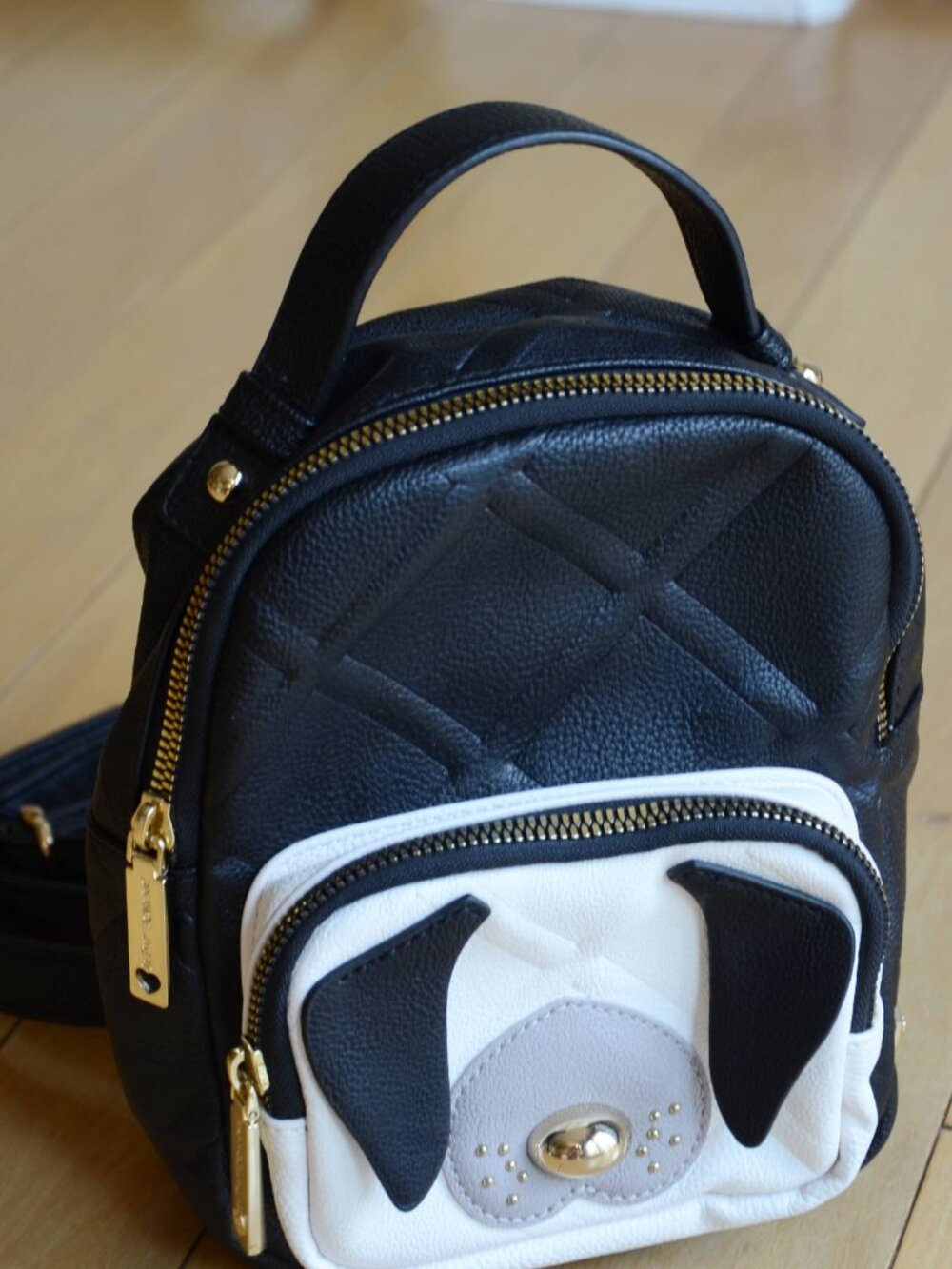 Betsey Johnson Mini Dog Face Backpack - Picture 3 of 12